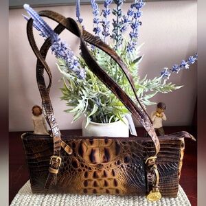 Brahmin Brown/Tan Croc Leather Shoulder Bag w/Zipper Clo…